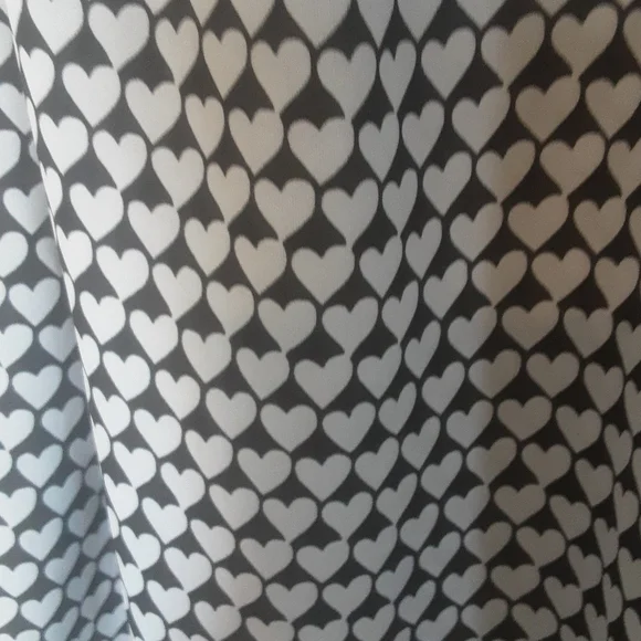 Lauren Conrad Back Bow Tie Heart Patterned Blouse Sz L - Picture 2 of 6